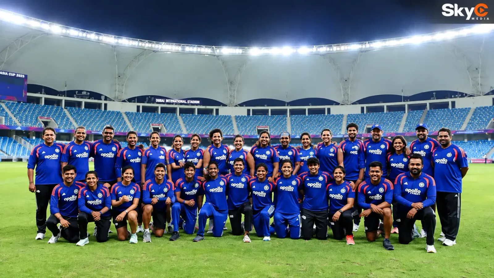 ట్రోఫీ లేకుండానే ఛాంపియన్స్‌గా భారత్