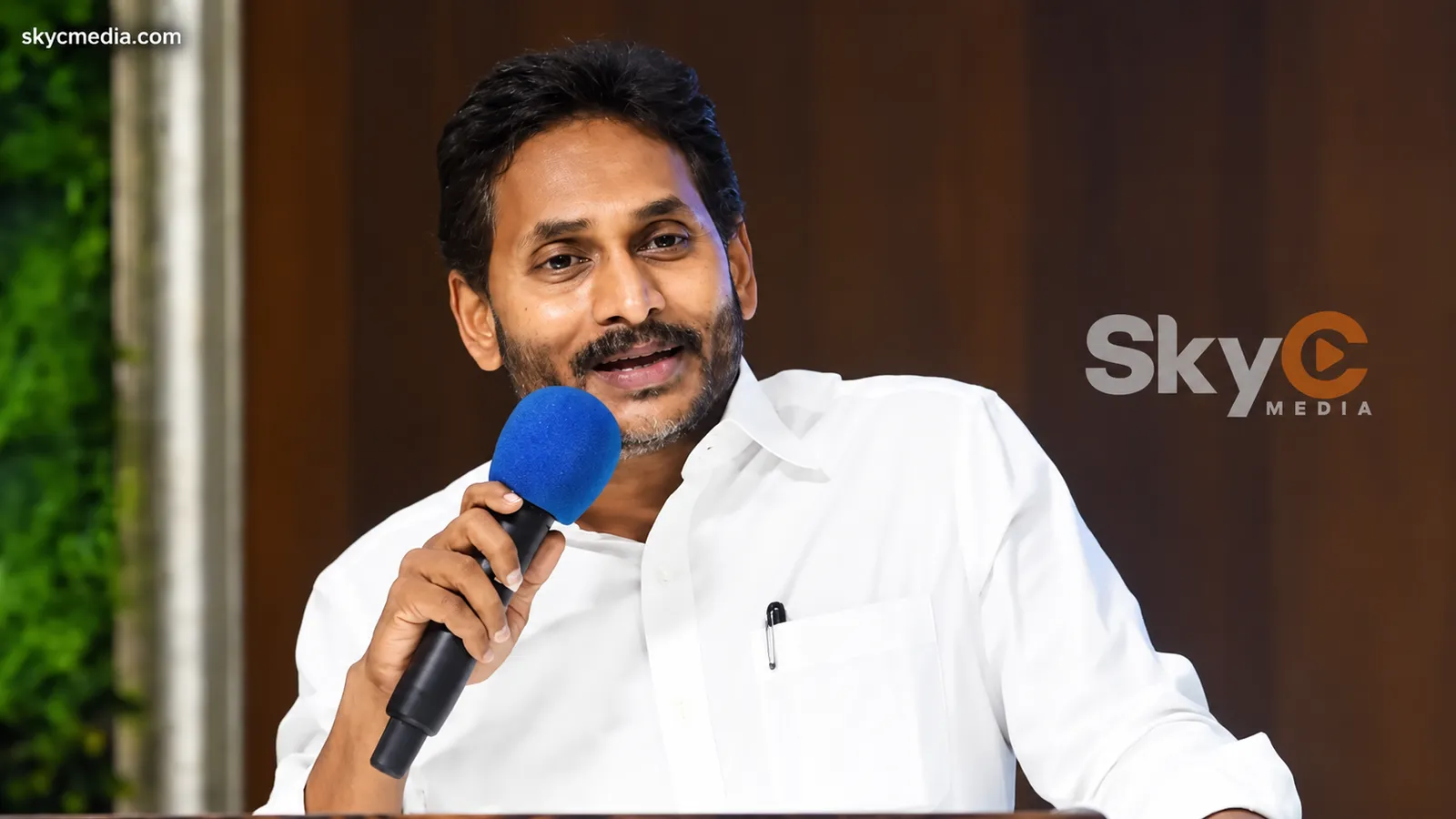 ఉత్తరాంధ్రలో వైసీపీ పరిస్థితిపై జగన్ సమీక్ష – politics ఉత్తరాంధ్రలో వైసీపీ పరిస్థితిపై జగన్ సమీక్ష – politics