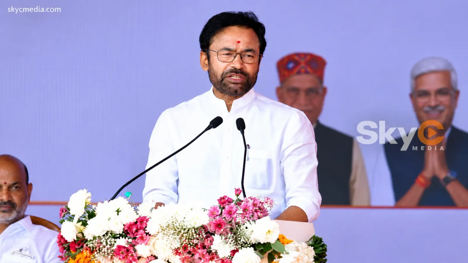 తెలుగును తొక్కి ఉర్దూ రుద్దారు: కిషన్‌రెడ్డి