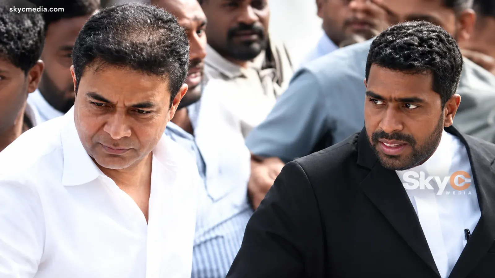 ఫార్ములా ఈ కేసులో ఏసీబీ కోర్టుకు కేటీఆర్!